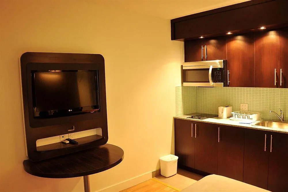Studio 6 Downtown Toronto-1
